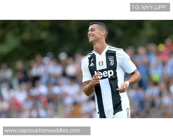 中文纹身足球明星女生展现个性与魅力的独特风采与故事