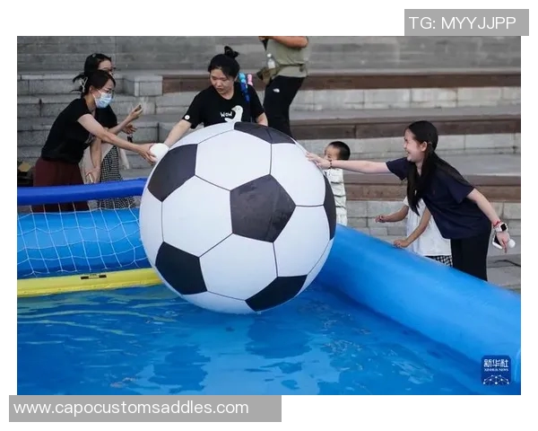 六一儿童节特别活动足球明星们与小朋友们的快乐时光