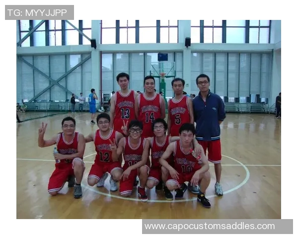 成都篮球队与上海篮球队赛后技术分析与战术总结 成都篮球队与上海篮球队赛后技术分析与战术总结