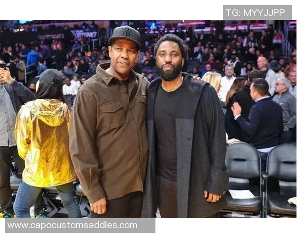 退役黑人足球明星的传奇人生与社会影响探讨